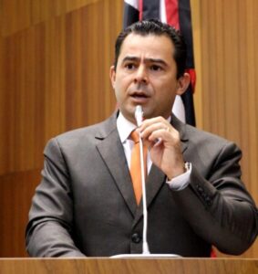 Deputado Éric Costa Propõe mobilização da Bancada Federal para Prorrogar Pagamentos de Empréstimos Rurais Diante de Perdas no setor