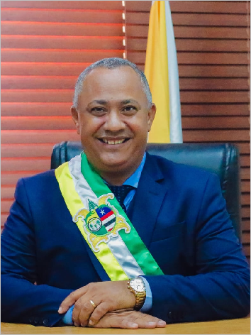 Vargem Grande: prefeito é acionado por esconder folha salarial
