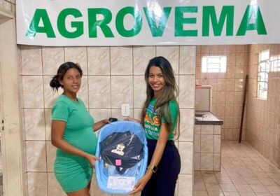 SEADES e CRAS Agrovema realizam entrega de kits para gestantes acompanhadas pelo PAIF
