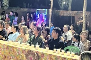 Presença que fortalece: Empresário Igor Costa prestigia a cultura popular no Arraia Levanta Poeira, no povoado Palestina