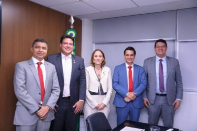 Maranhão firma parceria com FNDE para retomada de obras educacionais