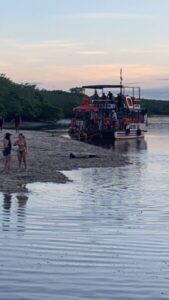 Homem morre após ser atingido por hélice de embarcação