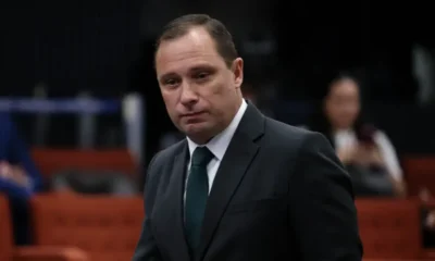 Ex-assessor de Bolsonaro pede acareação com Mauro Cid