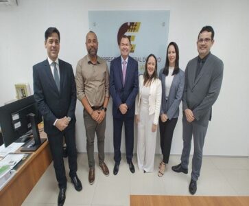 Famem e Poder Judiciário discutem convênio para garantir que todas as crianças do Maranhão tenham acesso ao registro de nascimento