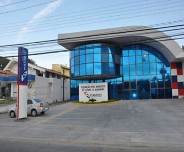 Prefeitos se reúnem para debater sobre independência da Famem