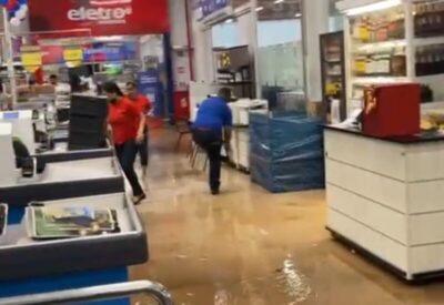 Fortes chuvas causam alagamentos em diversos pontos de Raposa