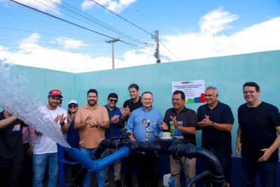 Brandão entrega sistemas de água, escola, asfalto, Areninha e Estação Tech em Presidente Dutra
