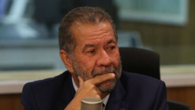 Lupi pede demissão do Ministério da Previdência