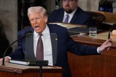 Se Irã retaliar, Trump ameaça contra-atacar com “força muito maior”