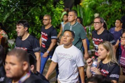 Penha prestigia espetáculo da Via Sacra e celebra os 50 anos do Grupo Grita