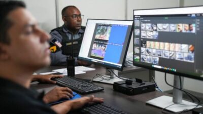 Com uso de câmeras de reconhecimento facial, polícia prende líder de furtos de celular