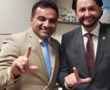 Deputado Dr. Leonardo Sá reúne-se com Josimar de Maranhãozinho em Brasília