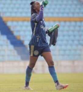 Isabel Cristina segue voando alto e faz história no futebol feminino brasileiro