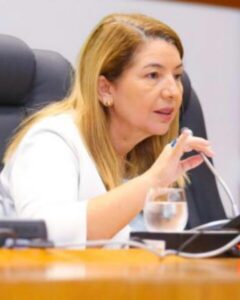 Aprovado PL de Iracema Vale que viabiliza denúncia de violência contra a mulher no ato da matrícula escolar