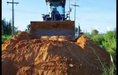Prefeitura de Buritirana intensifica manutenção de ruas, construção de bueiros e meios-fios