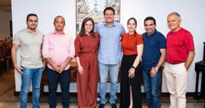 Camarão recebe Maranhãozinho no Palácio dos Leões