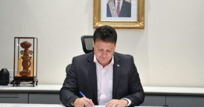 Camarão assume Governo em meio à crise política