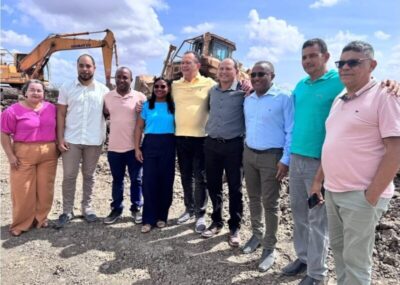 Prefeito Nivaldo Araújo prestigia governador Carlos Brandão durante vistoria da obra da barragem Maria Rita