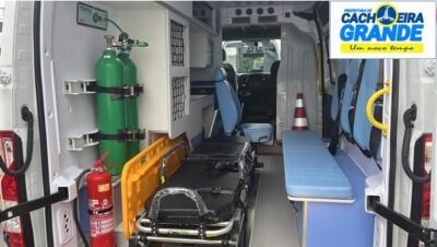 Prefeito Cesar Castro, recebe nova ambulância para reforçar o atendimento de saúde pública no município de Cachoeira Grande