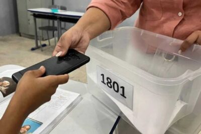 Adeus, celular! A adaptação de estudantes do Maranhão à nova regra nas escolas