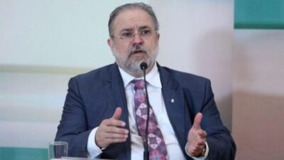 Aras pede investigação sobre denúncias de invasão a hospitais