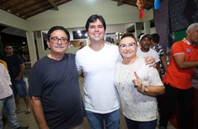 Iracy Weba apresenta seus candidatos a deputado