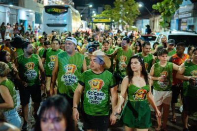 Bloco “Cara de Pão” arrasta multidão pelas ruas de Pinheiro-MA