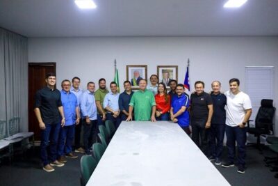 Brandão realiza nova rodada de diálogos com prefeitos da Região Tocantina e reúne com deputados, em Imperatriz