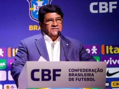 Na falta do álcool em gel, lavo as mãos?