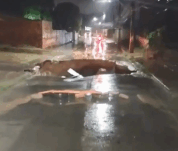 Chuva intensa causa alagamentos e transtornos em São Luís