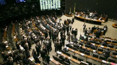 Senado aprova aumento do número de deputados federais de 513 para 531