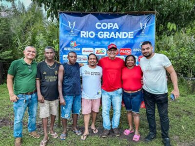 Prefeito Zé Martins prestigia abertura da Copa Rio Grande de Futebol 2025