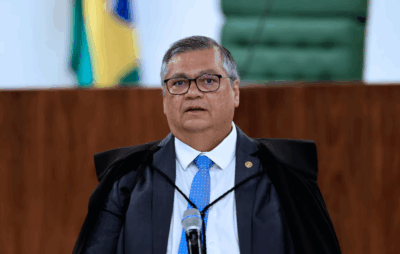Prefeituras tem 90 dias para prestarem contas das emendas pix, determina Dino
