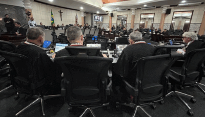 Tribunal suspende lei que aumentava salários de secretários de Presidente Dutra