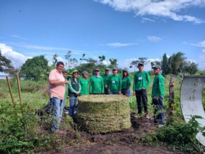 Prefeitura de Pinheiro oferece curso de silagem para pequenos agricultores do município