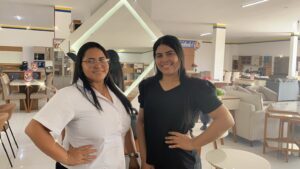 Sucesso e simpatia na consultoria de vendas da loja A Renovar