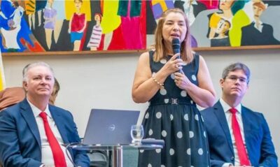 “Constitucionalidade é o pilar da democracia”, diz Iracema Vale durante minicurso alusivo aos 190 anos da Alema