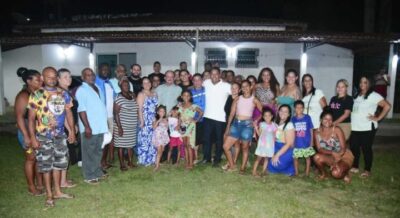 Sem Natércio por perto, prefeito Dr. Julinho se reúne com moradores do Jardim Tropical