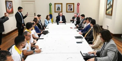 Sancionado aumento de 10% dos servidores do Judiciário