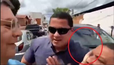 Flagrante de intolerância “socialista”: Jornalista do interior sendo agredido por seguranças de pré-candidato a senador…