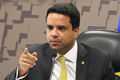 Após operação, Petrobrás exonera ex-deputado federal Edilázio Jr