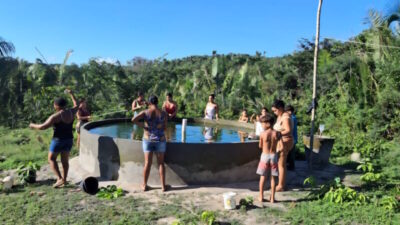 Tanques de peixes do módulo do Sisteminha são entregues a comunidades quilombolas