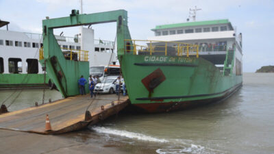Em meio à crise no ferryboat, governo prorroga intervenção na Serviporto por mais 180 dias