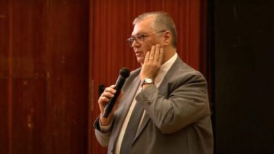 STF manda em tudo!!! Ninguém está feliz com hiperjudicialização, diz Flávio Dino