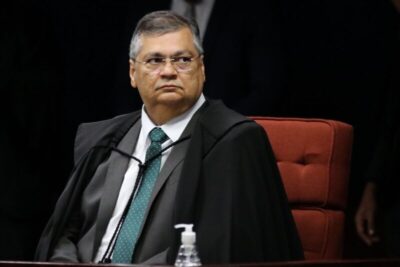 Flávio Dino intima Frente dos Prefeitos e exige documentos sobre emendas Pix