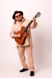 Geraldo Azevedo comemora 80 anos com show em São Luís neste sábado (10)