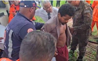 Após 72 horas, maranhense desce de árvore em base aérea na Bahia