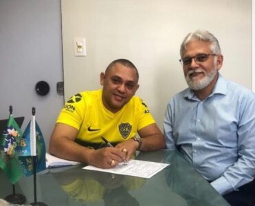Fenômeno de votos na capital: Apóstolo é o nome da direita na disputa à prefeitura de São Luís.
