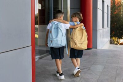 Volta às aulas: pediatra indica cuidados com a saúde das crianças