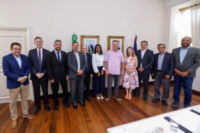 Visita ao governador evidencia harmonia entre os 3 Poderes, no Maranhão